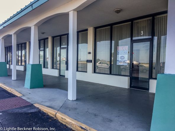 Palm Bay Plaza: 4500 Dixie Hwy NE, Palm Bay, FL 32905